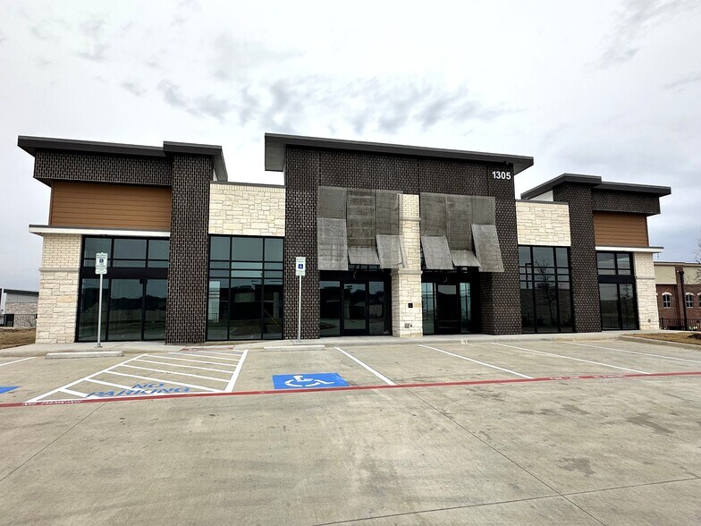 More Photos Of 1308 Peaks View Ln, Celina Unknown For Lease