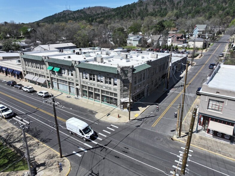 More Photos Of 500 Ouachita Ave, Hot Springs National Park Storefront Retail Office For Sale