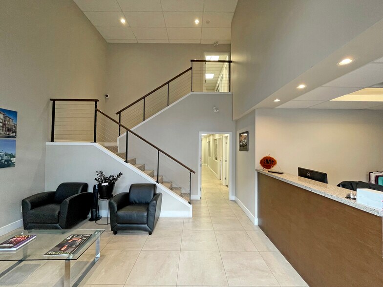 More Photos Of 204 Cayer St, Coquitlam Warehouse For Sale