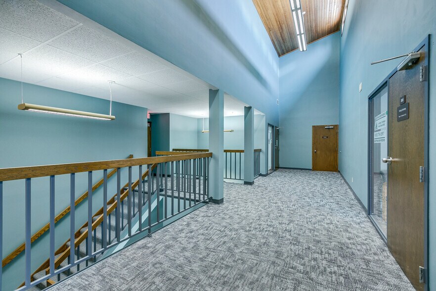 More Photos Of 2480 White Bear Ave N, Maplewood Medical For Sale