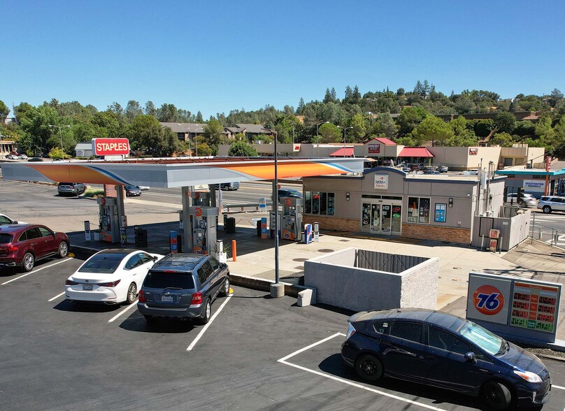 Primary Photo Of 401 Grass Valley Hwy, Auburn Service Station For Sale