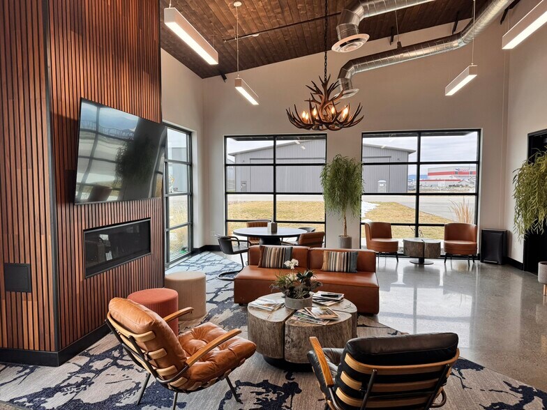 More Photos Of 3209 Gulfstream Rd, Hayden Industrial For Sale