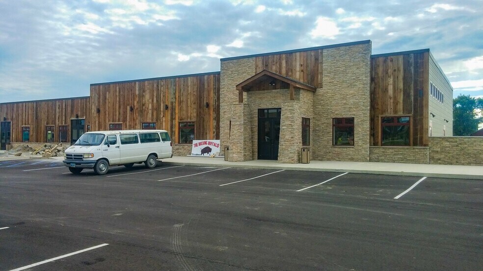 More Photos Of 901 Elm St, Tioga Restaurant For Sale