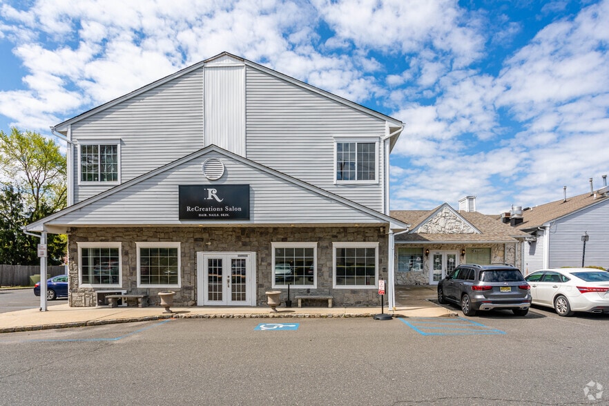 More Photos Of 1626 US Highway 130, North Brunswick Fast Food For Lease