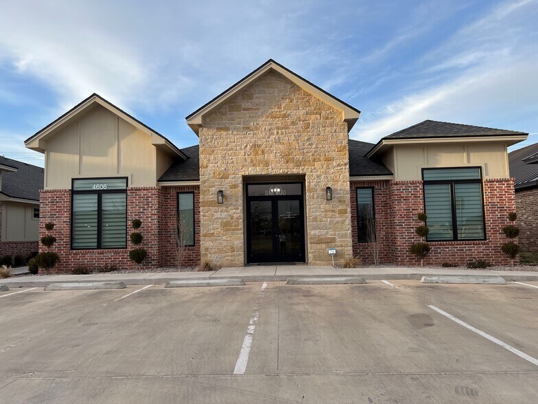 Primary Photo Of 4606 67th St, Lubbock Office For Sale