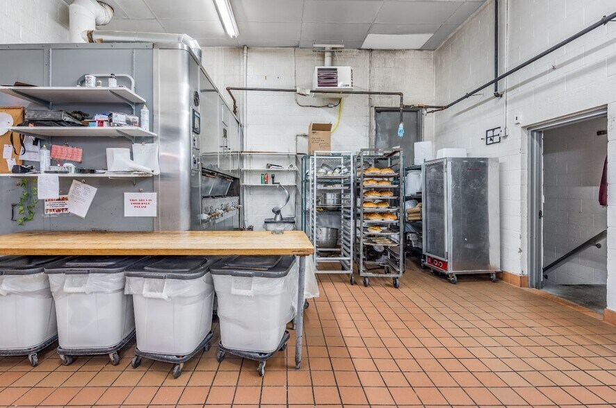 More Photos Of 88 Route 173 W, Hampton Lodge Meeting Hall For Sale