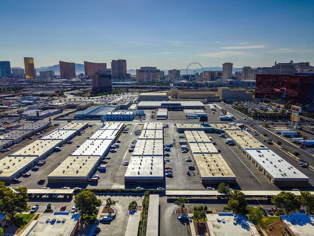 More Photos Of 3867 S Valley View Blvd, Las Vegas Warehouse For Lease