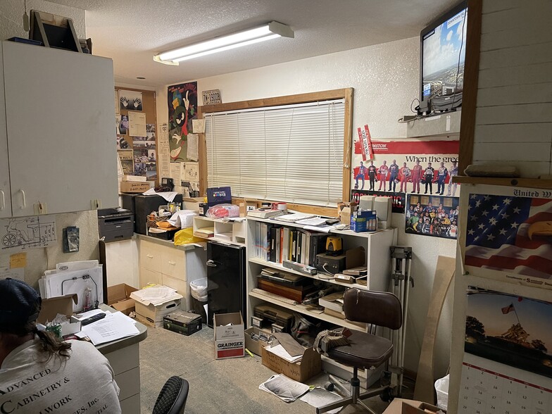 More Photos Of 280-286 E Palmetto Ave, Longwood Warehouse For Sale