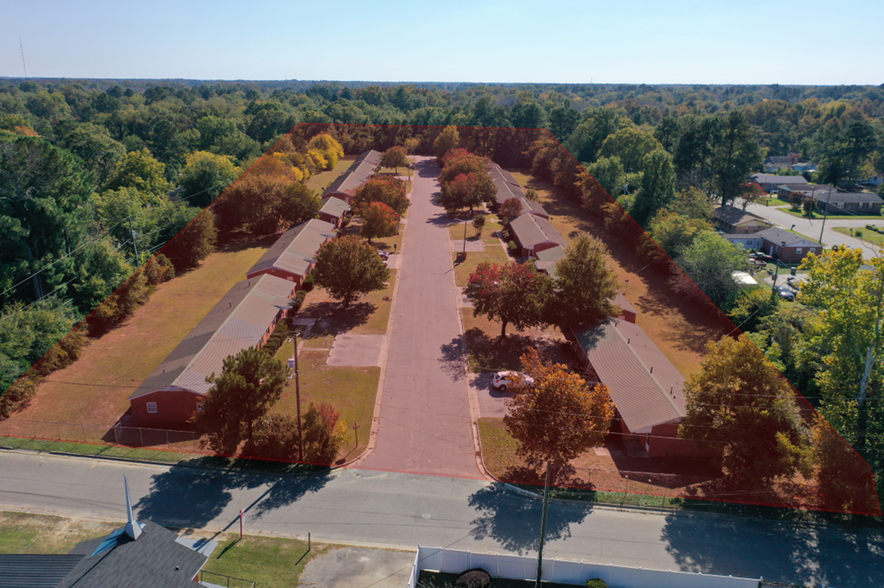 Primary Photo Of 401 Beta St, Laurinburg Apartments For Sale