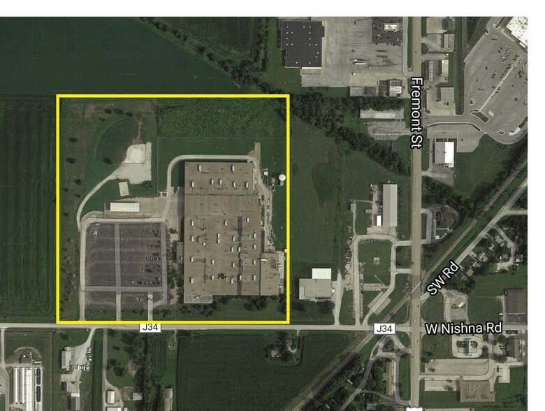 More Photos Of 1600 Airport Rd, Shenandoah Distribution For Lease