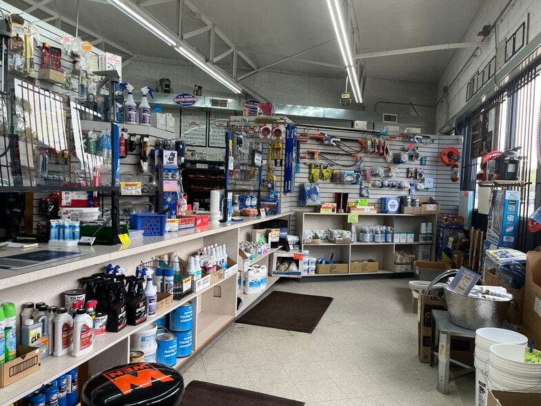 More Photos Of 16600-16606 Grand River Ave, Detroit Freestanding For Sale