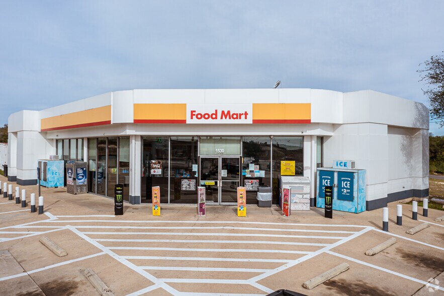 More Photos Of 1530 W Loop 1604 N, San Antonio Convenience Store For Sale