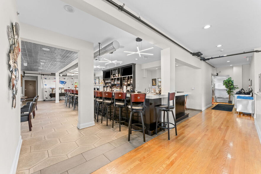 More Photos Of 119 Washington St, Plainville Restaurant For Lease