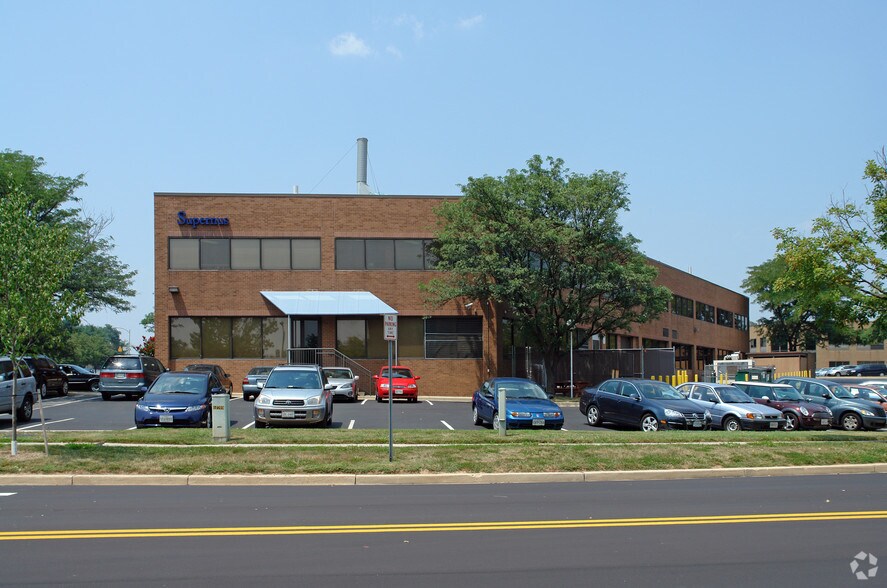 Primary Photo Of 1550 E Gude Dr, Rockville Research And Development For Lease