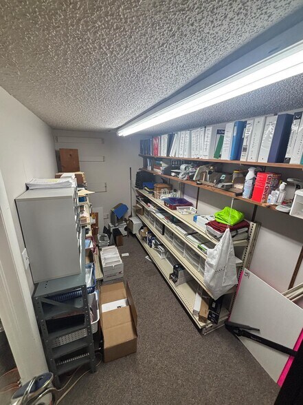More Photos Of 1010 W Main St, Collinsville Storefront Retail Office For Sale