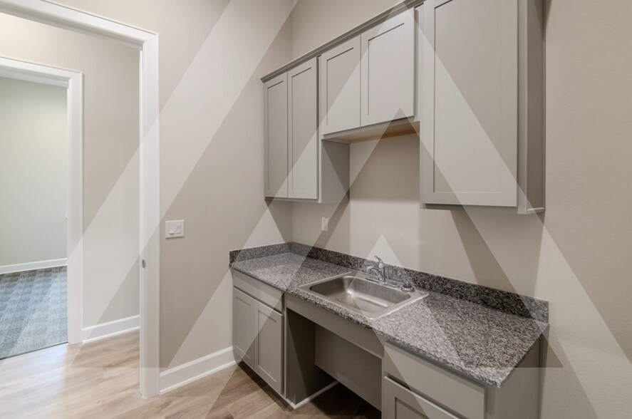 More Photos Of 13803 Madera Run, Humble Medical For Lease