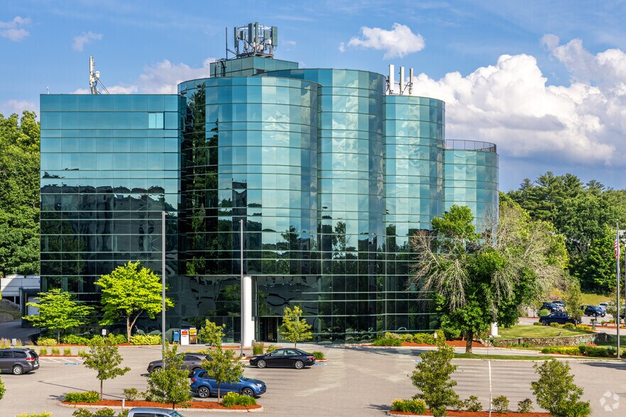 More Photos Of 20 Trafalgar Sq, Nashua Office For Lease