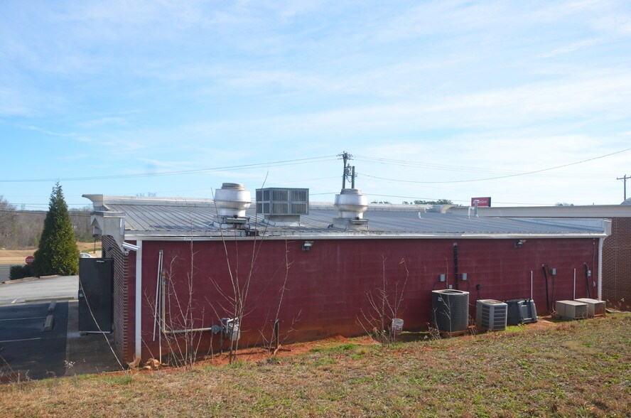 More Photos Of 103 Jonathan St, Pendleton Restaurant For Sale