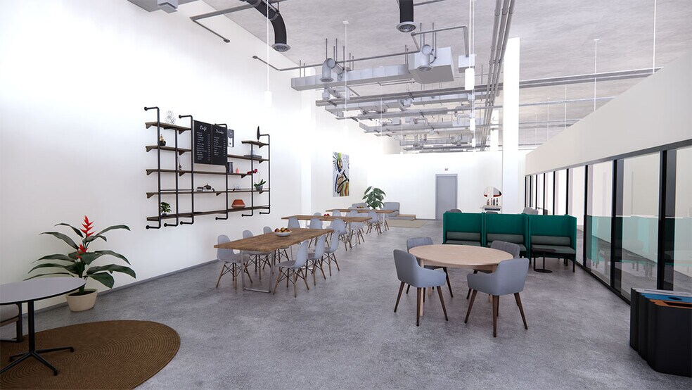 More Photos Of 6621-2 Fallbrook Ave, West Hills Coworking Space