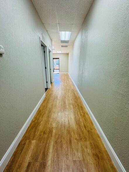 More Photos Of 1500 4th St N, Saint Petersburg Medical For Lease