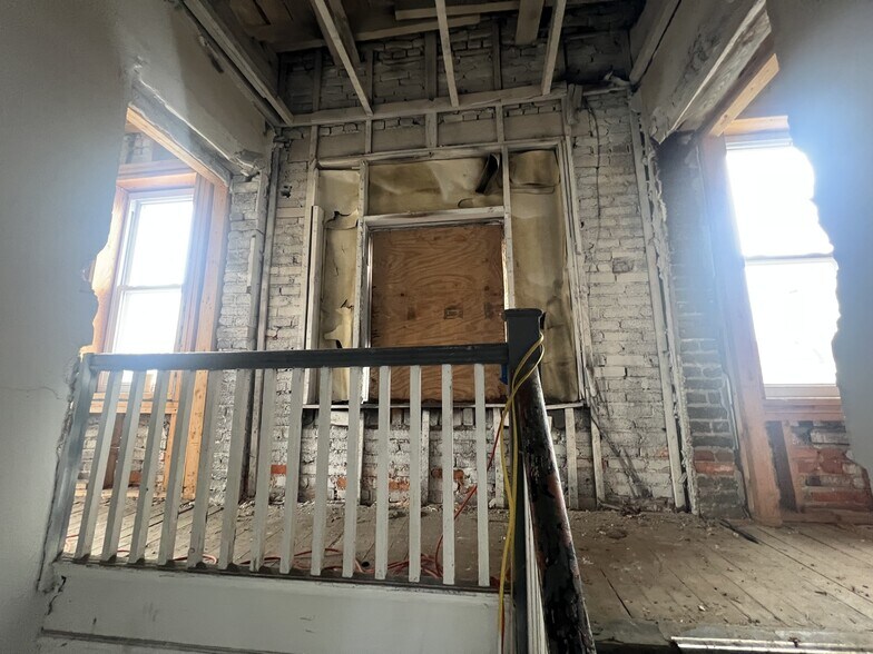 More Photos Of 1012 S 52nd St, Philadelphia Storefront Retail Residential For Sale