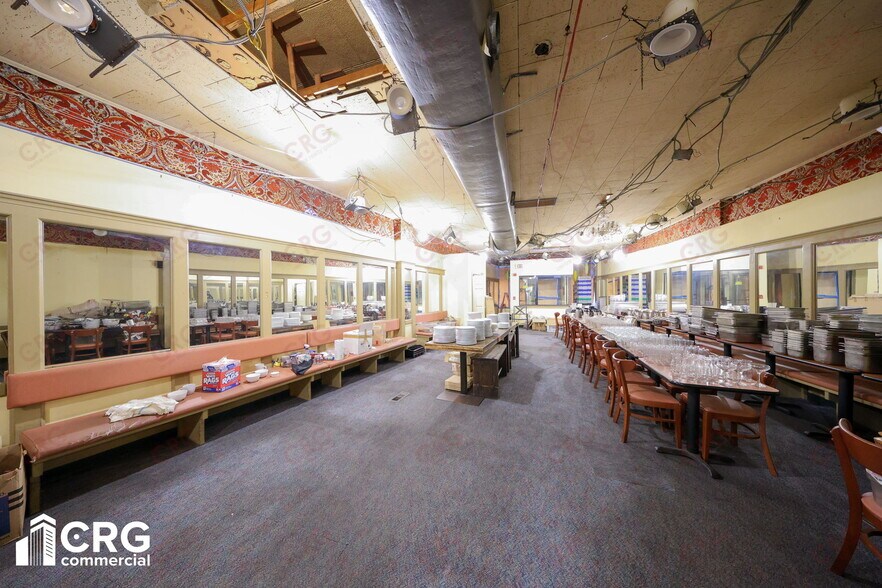 More Photos Of 653-663 Main St, Waltham Storefront Retail Office For Lease