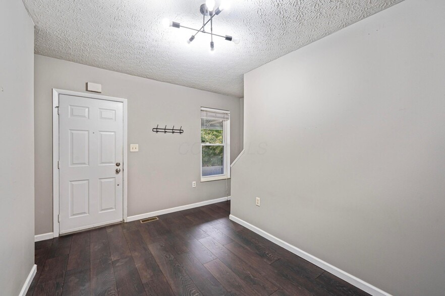 More Photos Of 514 W 1st Ave, Columbus Multifamily For Sale