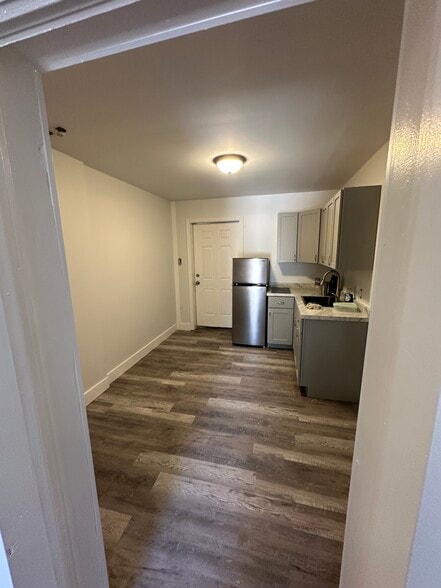 More Photos Of 16001 Dixie Hwy, Holly Apartments For Sale