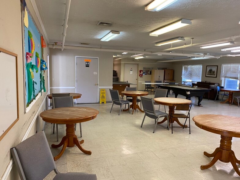 More Photos Of 155 Ridgefield Dr, Marion Assisted Living For Sale