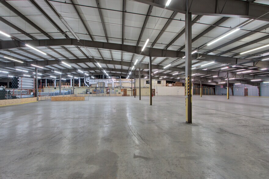 More Photos Of 2925 Welsby Ave, Stevens Point Warehouse For Lease