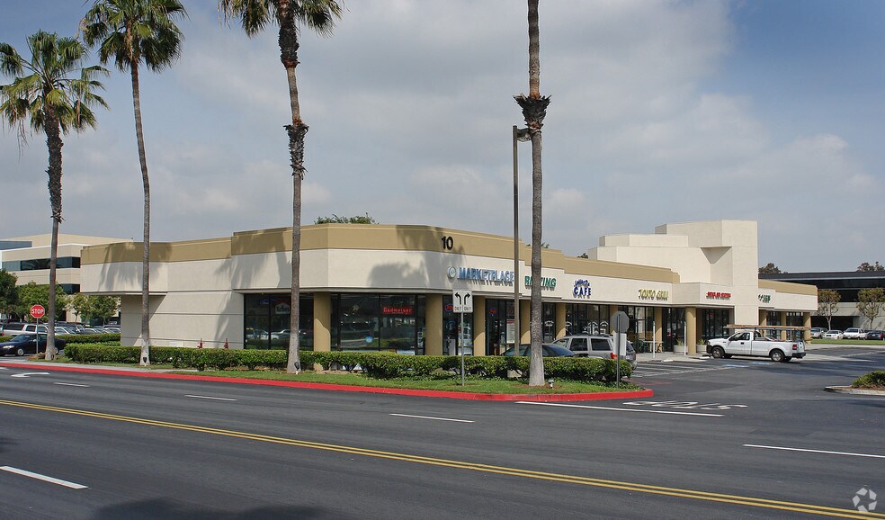 Primary Photo Of 10-30 Centerpointe Dr, La Palma Unknown For Lease