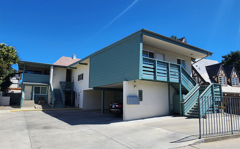 Primary Photo Of 1575 Oak St, Solvang Apartments For Sale