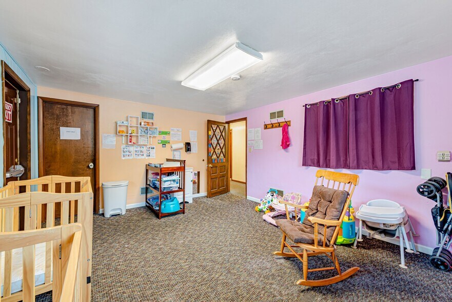 More Photos Of 2420 Greenock Buena Vista Rd, Mckeesport Daycare Center For Sale