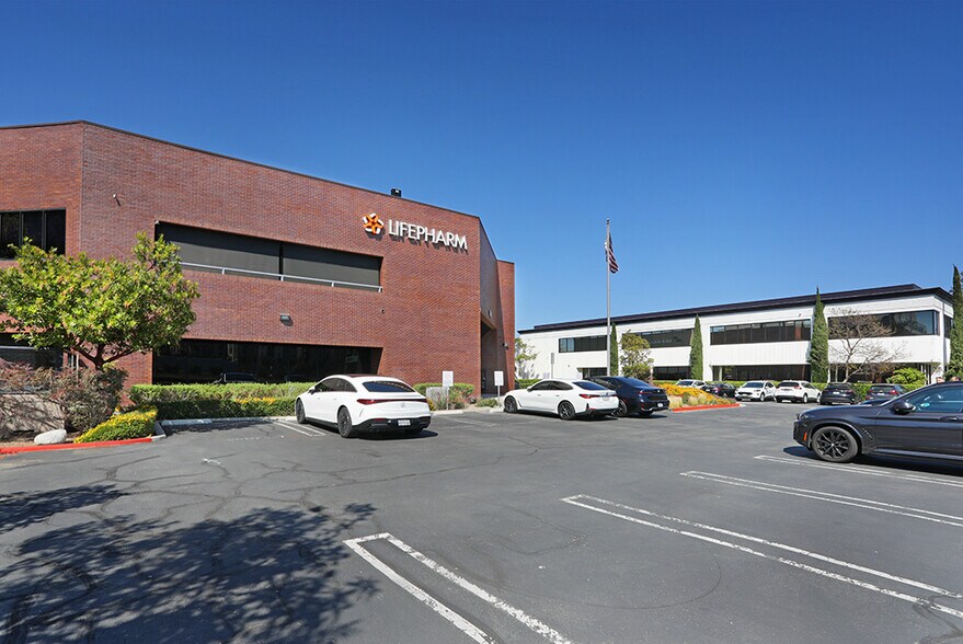 More Photos Of 2569 McCabe Way, Irvine Office For Lease