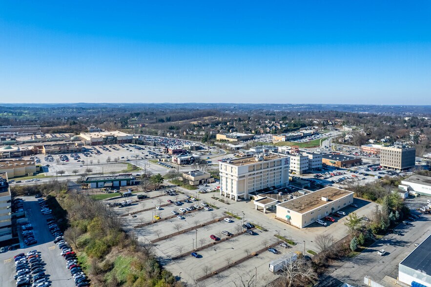 More Photos Of 164 Fort Couch Rd, Pittsburgh Hotel For Sale