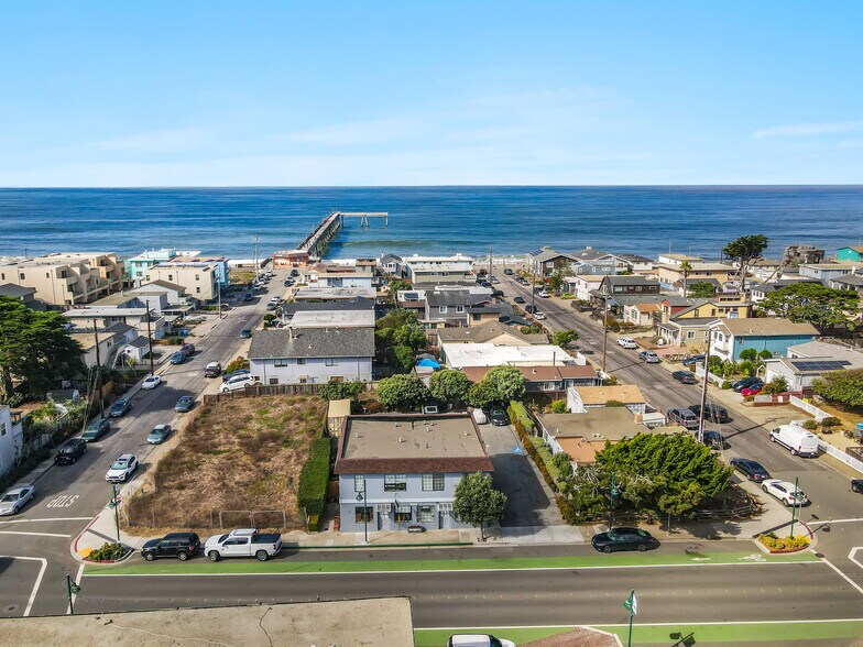 More Photos Of 2014 Palmetto Ave, Pacifica Office Residential For Sale