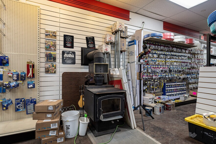 More Photos Of 723 E Highway 89, Kanab Storefront Retail Office For Sale