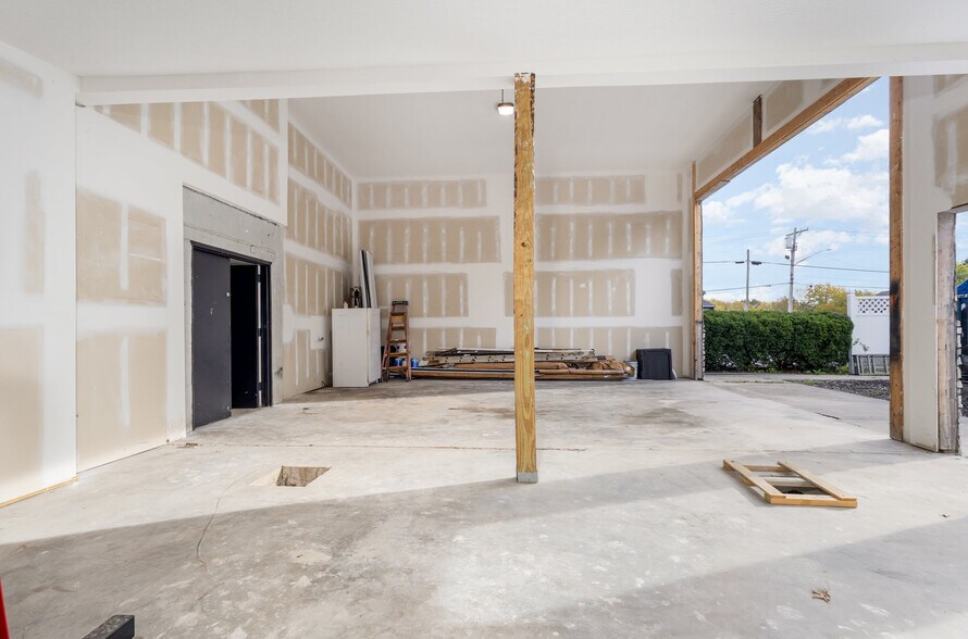 More Photos Of 6603 Dixie Hwy, Florence Freestanding For Sale