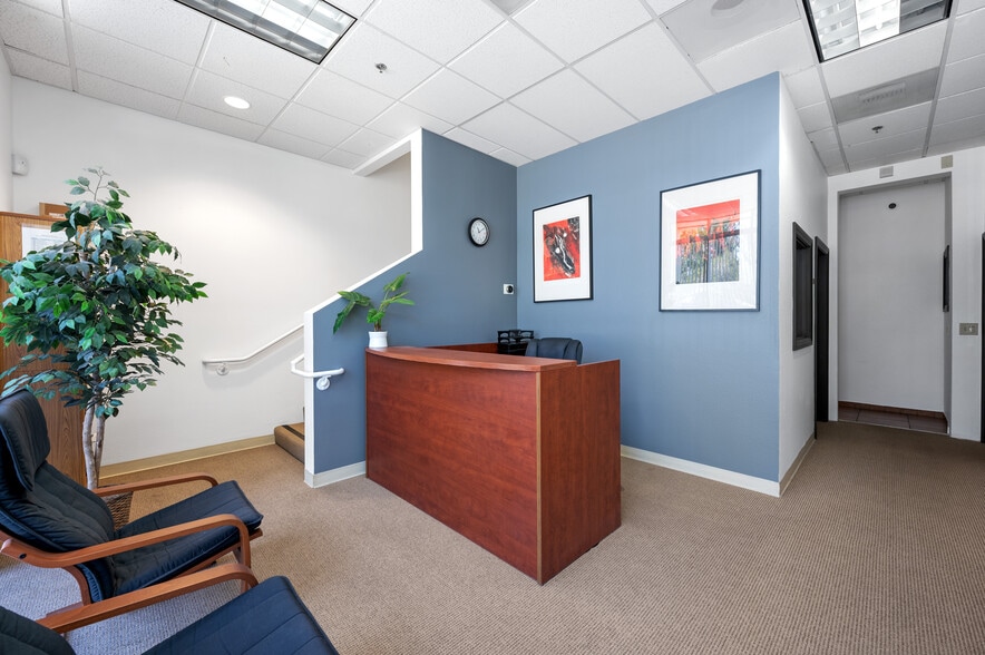 More Photos Of 2560-2566 Catamaran Way, Chula Vista Office For Lease