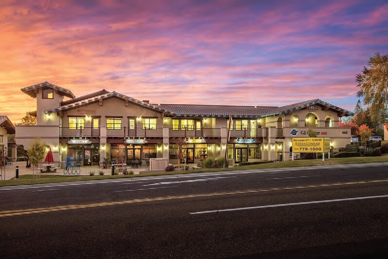 More Photos Of 660 Auburn Folsom Rd, Auburn Unknown For Lease