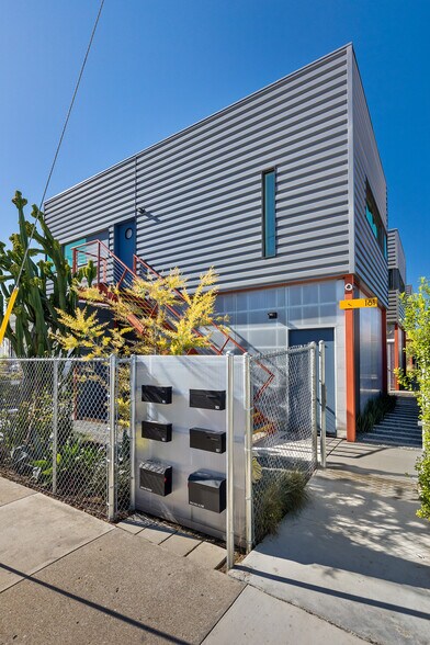 More Photos Of 161 N Garden St, Ventura Apartments For Sale