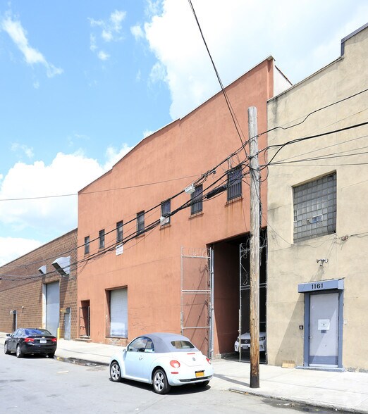 More Photos Of 1157 E 156th St, Bronx Warehouse For Lease