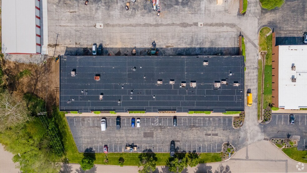 More Photos Of 2000 Ford Cir, Milford Unknown For Lease