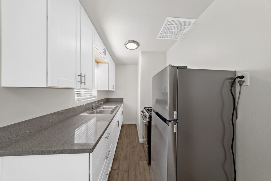 More Photos Of 3141-3153 Imperial Ave, San Diego Apartments For Sale
