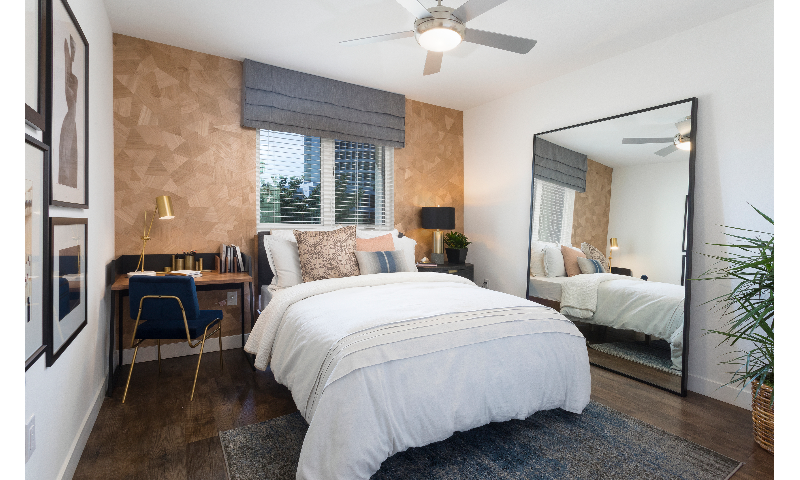 More Photos Of 75 W Walnut St, Pasadena Apartments For Lease