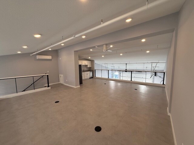 More Photos Of 5484 7th St NE, Fridley Industrial For Sale