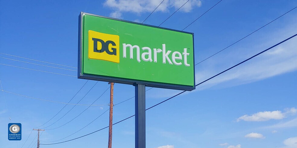 More Photos Of 980 Kilbourne st, Bellevue Convenience Store For Sale