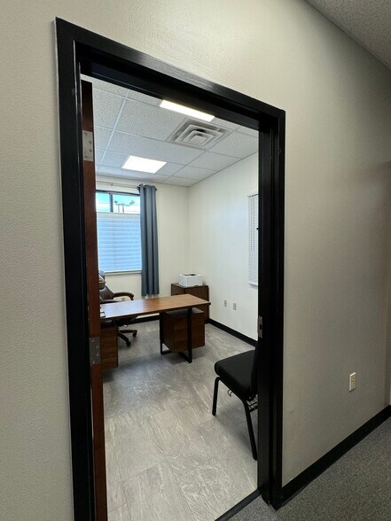 More Photos Of 6693 Transit Rd, Buffalo Freestanding For Lease