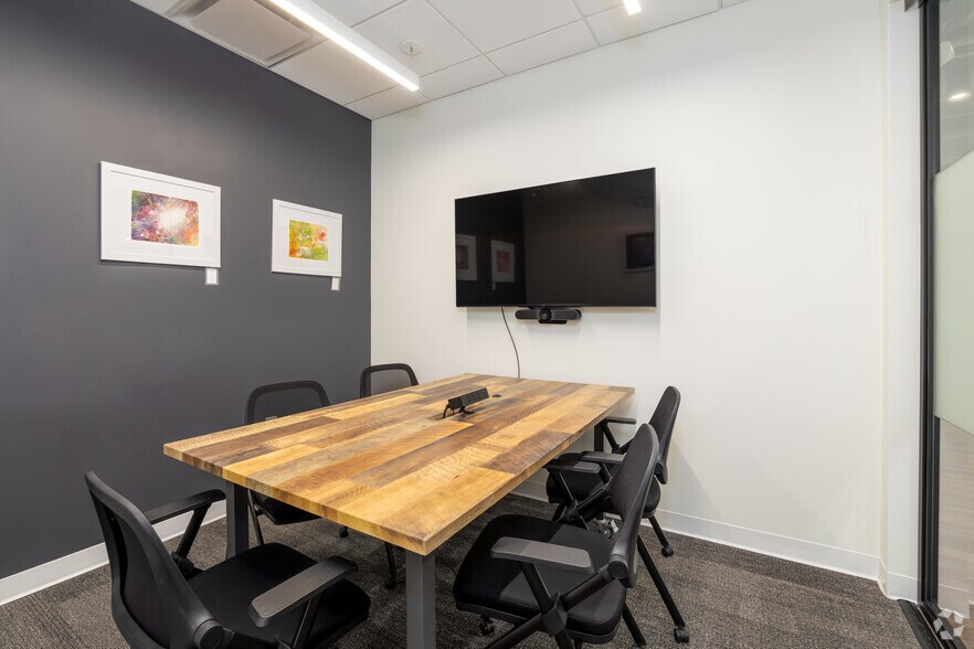 More Photos Of 701 Green Valley Rd, Greensboro Coworking Space