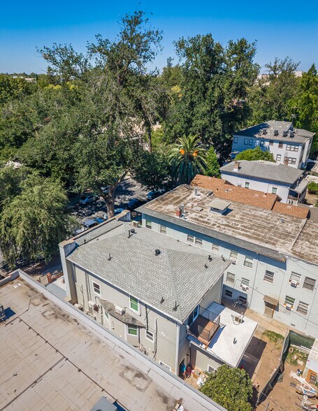 More Photos Of 1823 P St, Sacramento Apartments For Sale